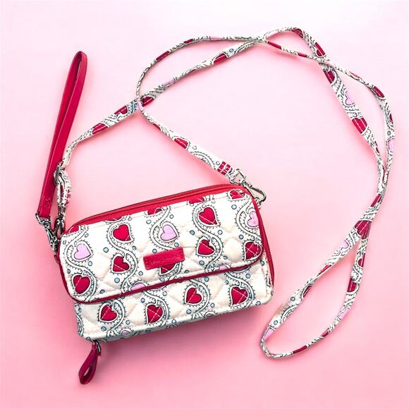 VERA BRADLEY RFID‎ ALL IN ONE CROSSBODY STITCHED HEART VINES VALENTINE PHONE - Picture 1 of 7